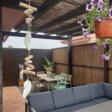 Wind Sheltered, Big Chill Out,3 Rooms,2 Bath Majanicho