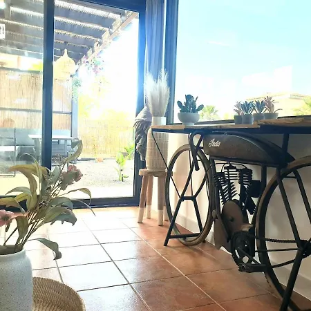 Wind Sheltered, Big Chill Out,3 Rooms,2 Bath Prázdninový dům *