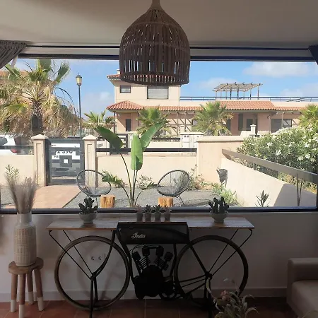 Wind Sheltered, Big Chill Out,3 Rooms,2 Bath